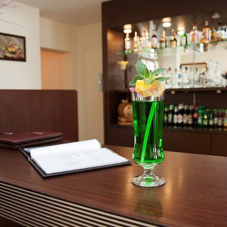 Zacisze Hotell Ulan Eksteriør bilde